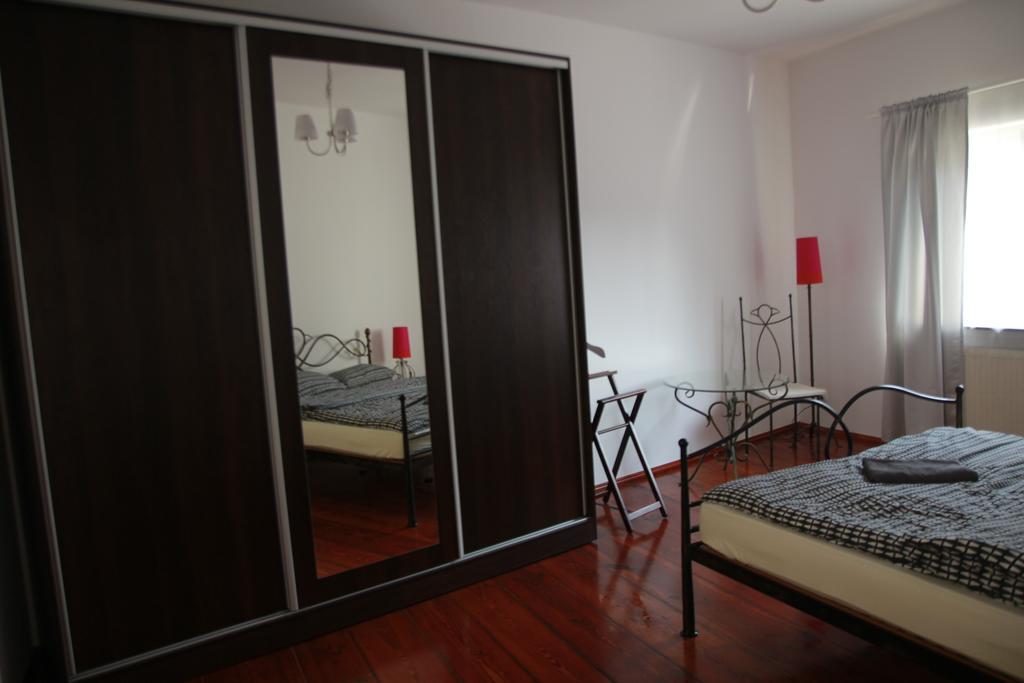 M&M Centrum Apartments Poznan Bagian luar foto